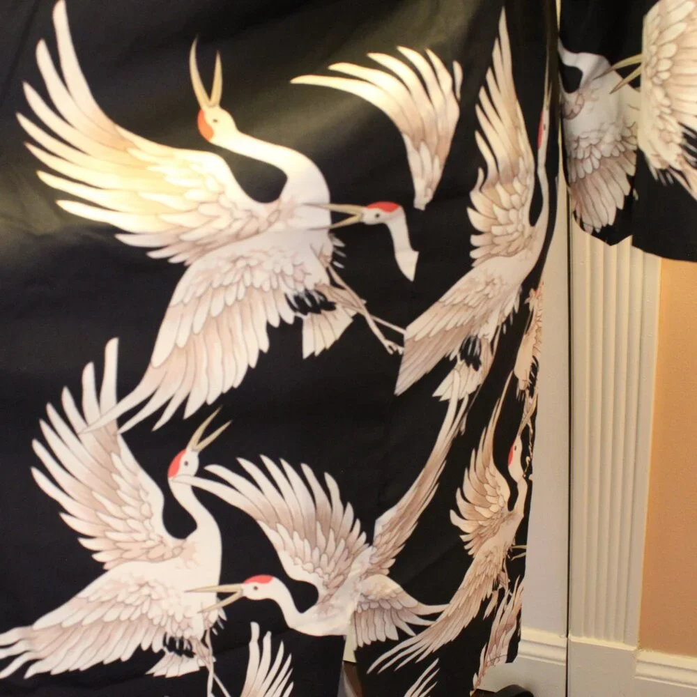 White Crane Robe - Picture 2 of 2